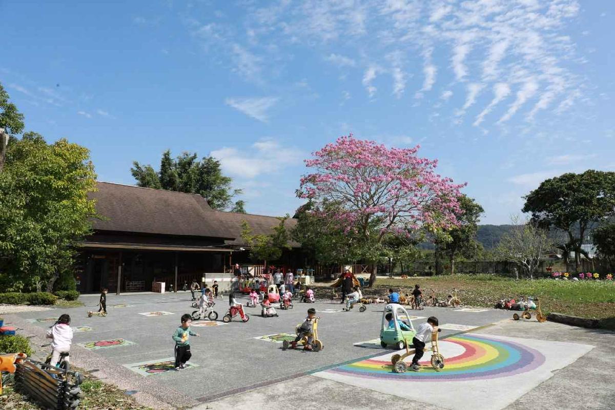 萌寶貝國際幼兒園 (1)